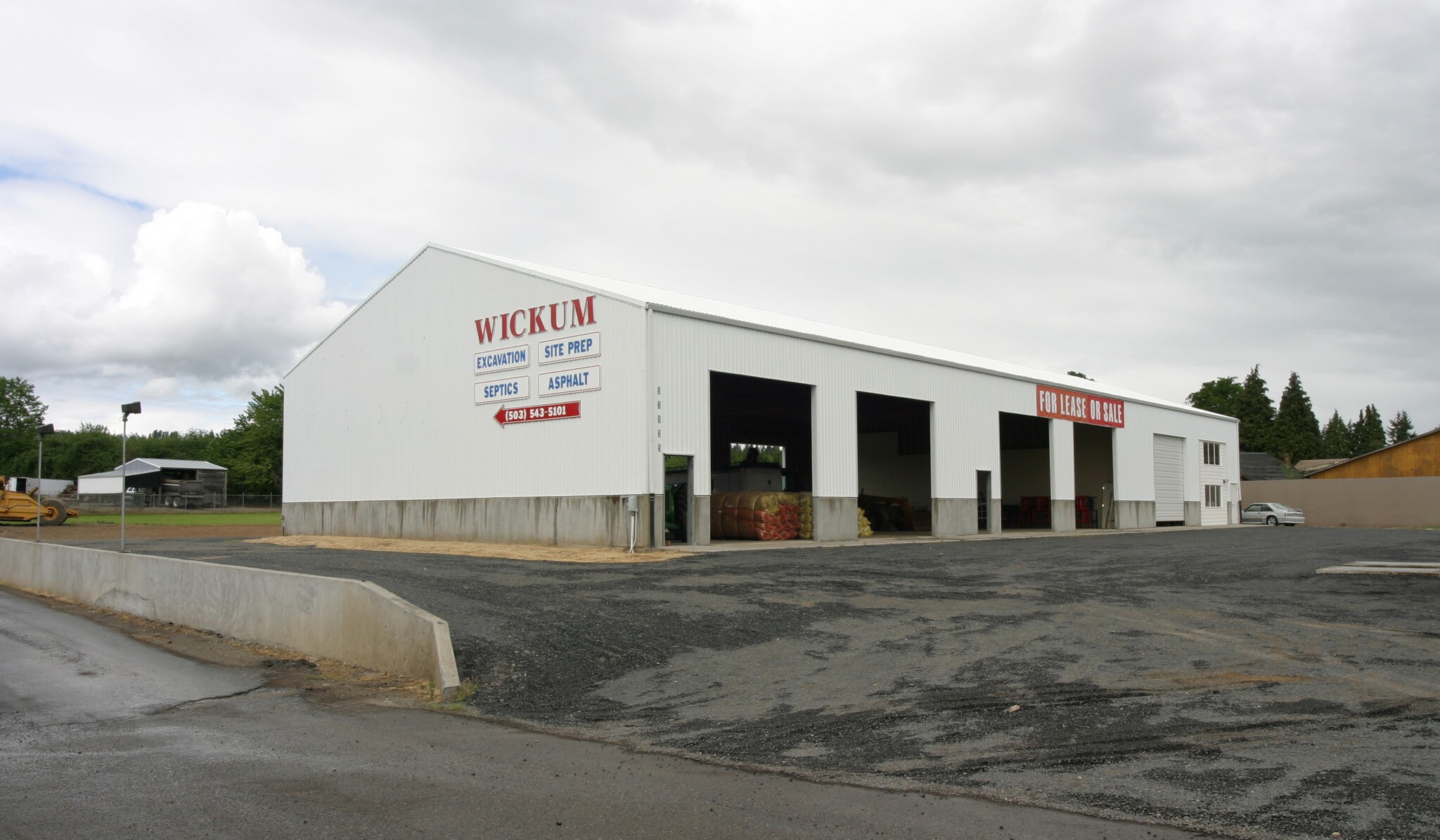 53585 Columbia River Hwy, Scappoose, OR for sale Primary Photo- Image 1 of 1