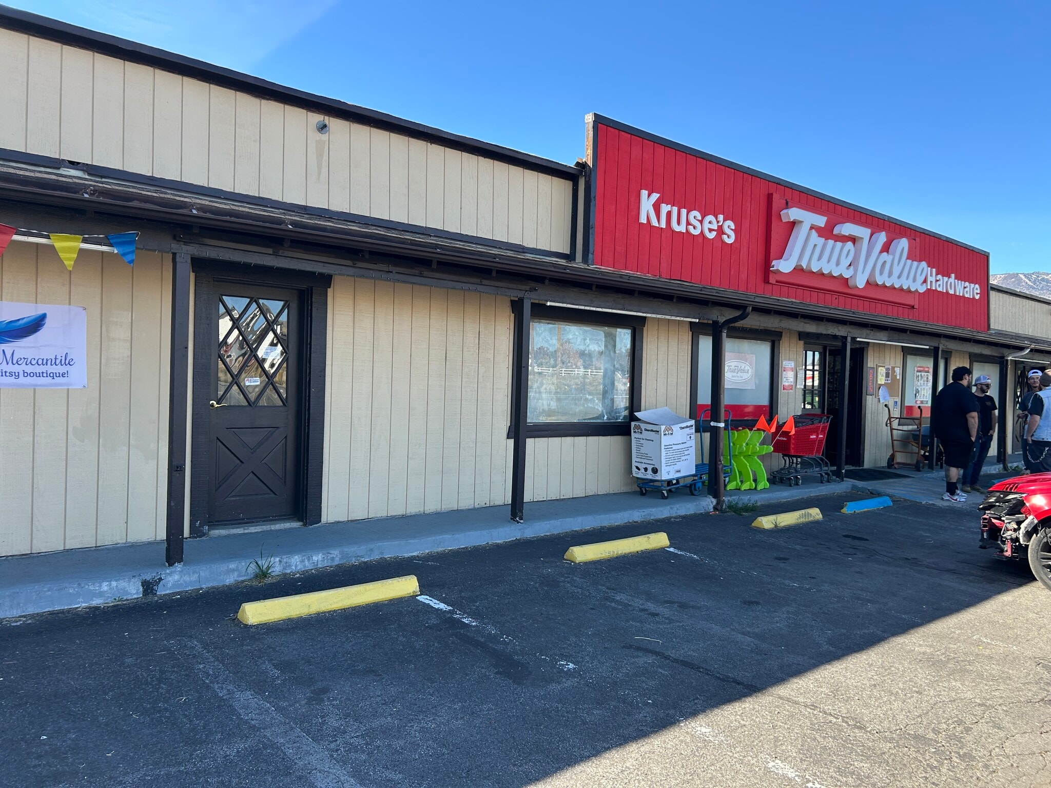 3235 Eastlake Blvd, Washoe Valley, NV for lease Interior Photo- Image 1 of 7