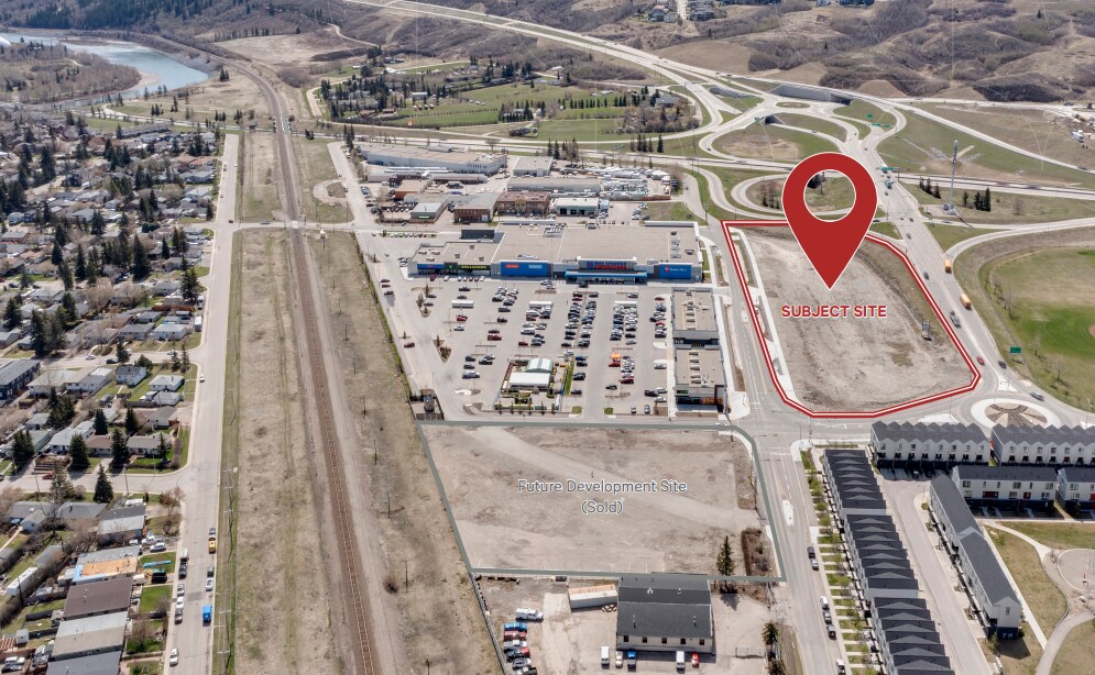 3439 69 St NW, Calgary, AB for sale Aerial- Image 1 of 1