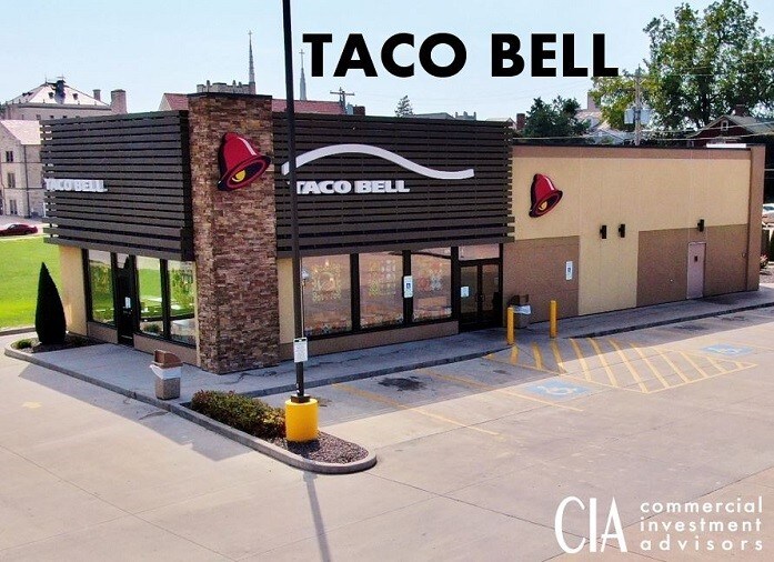 826 Broadway St, Quincy, IL 62301