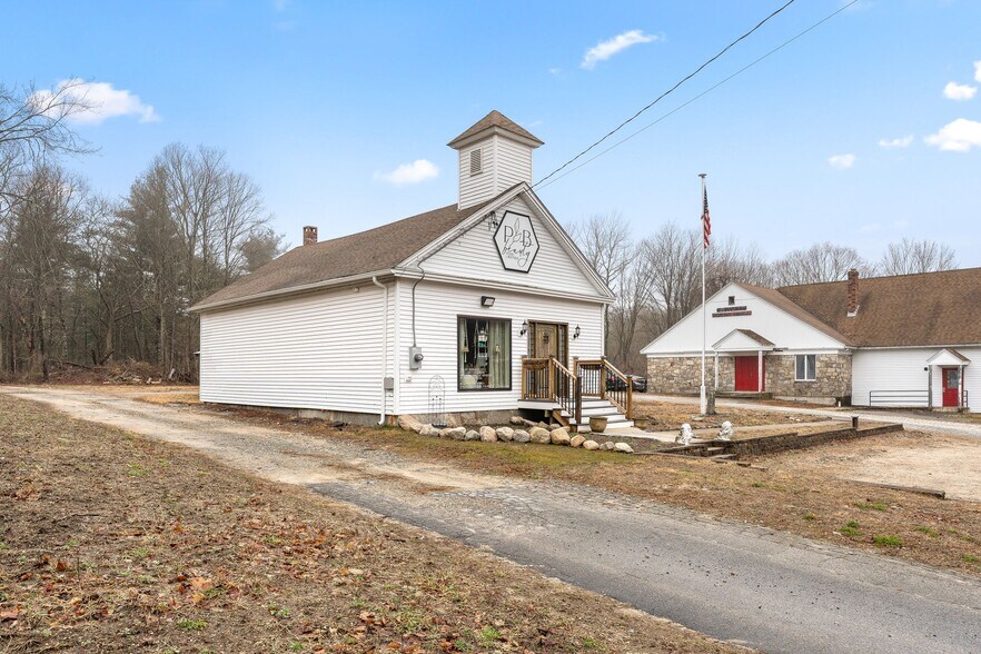 1110 Plainfield Pike, Sterling, CT 06377 1110 Plainfield Pike