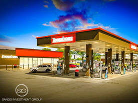 Thorntons - Roselle, IL - NNN Property