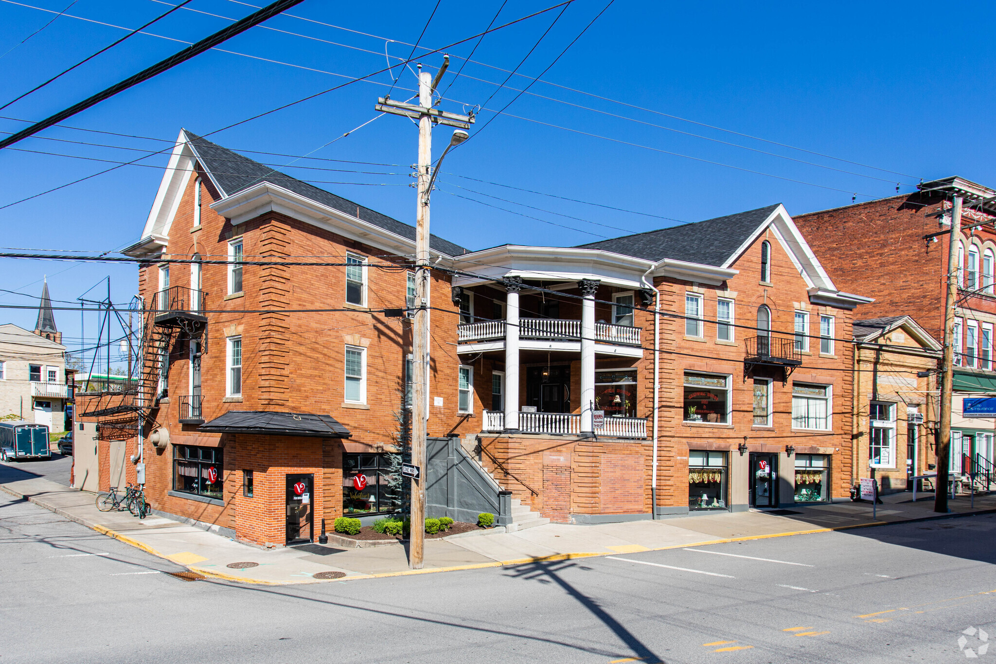 110 S Mcdonald St, Mcdonald, PA for sale Primary Photo- Image 1 of 1