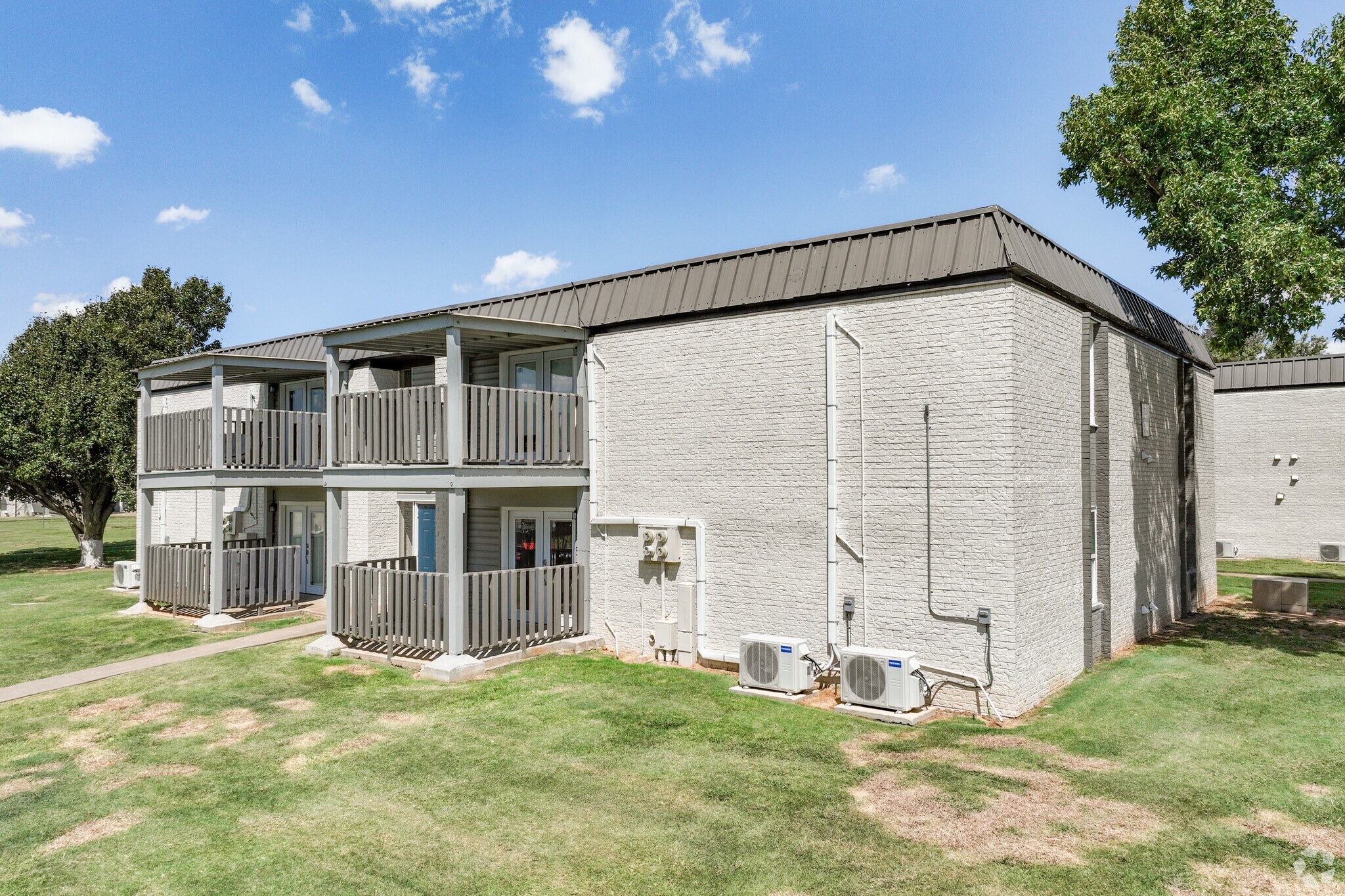 3507 N Service Rd, Moore, OK for sale Primary Photo- Image 1 of 1