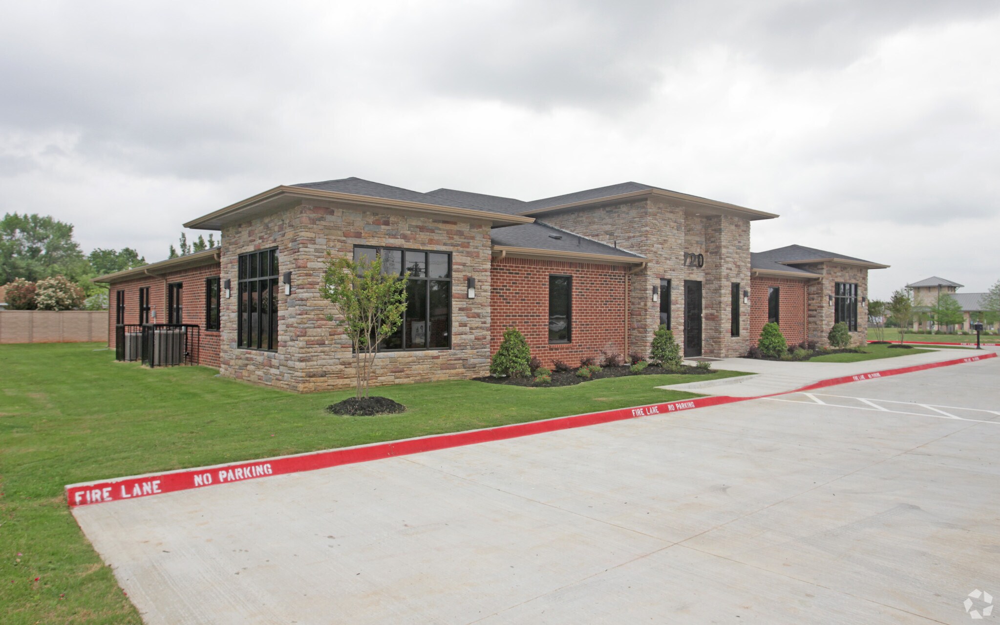 2720 W Euless Blvd, Euless, TX for sale Building Photo- Image 1 of 1