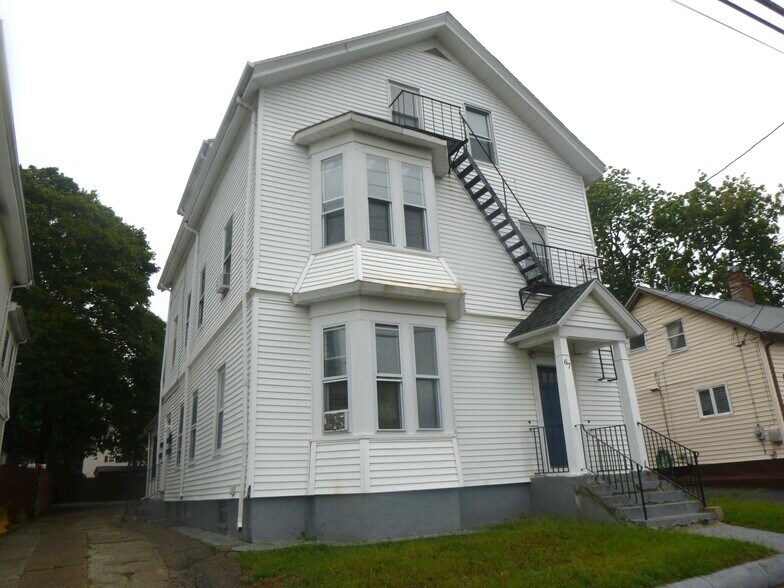 67 S Bend St, Pawtucket, RI for sale - Primary Photo - Image 1 of 1