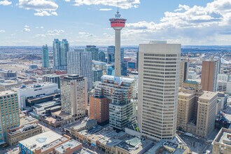 110 9 Av SW, Calgary, AB - AERIAL  map view