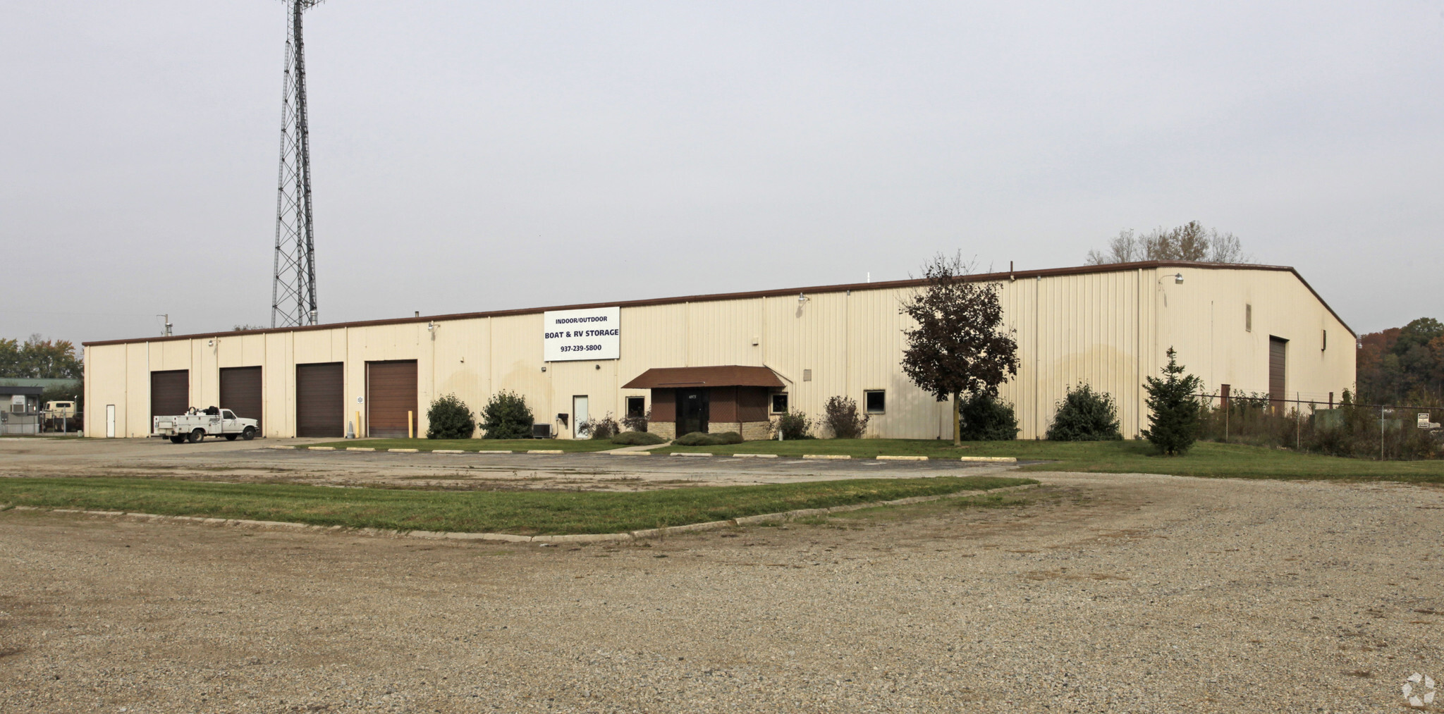 6975 Brookville Salem Rd, Brookville, OH for lease Building Photo- Image 1 of 12