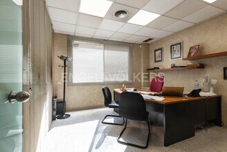 Office in Barcelona, Barcelona for lease Interior Photo- Image 1 of 6