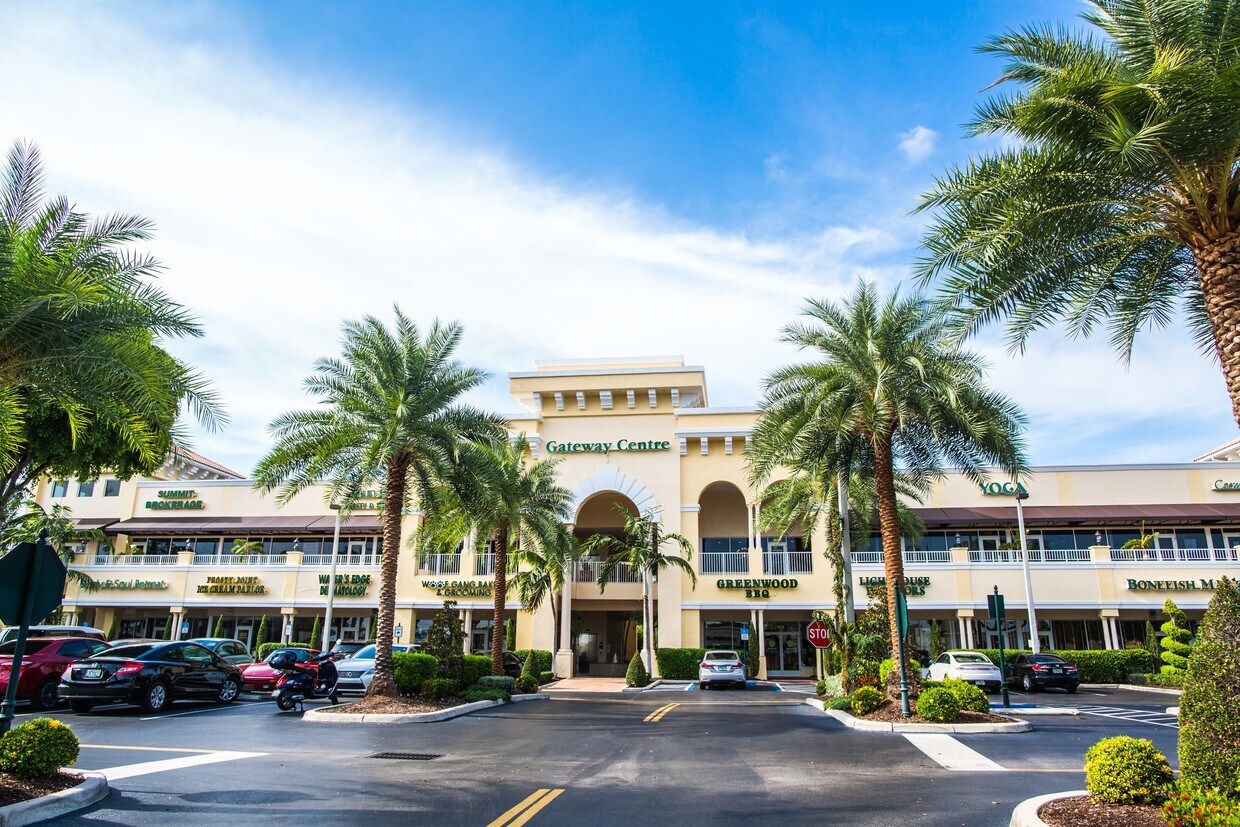 2000 E Sample Rd, Lighthouse Point, FL for sale Building Photo- Image 1 of 1