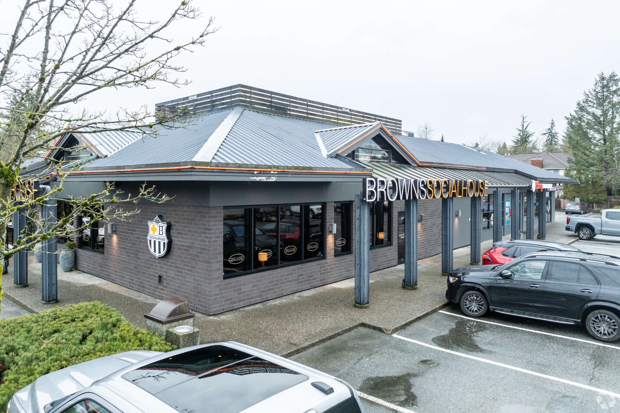 15146 100th Ave, Surrey, BC for sale Primary Photo- Image 1 of 1