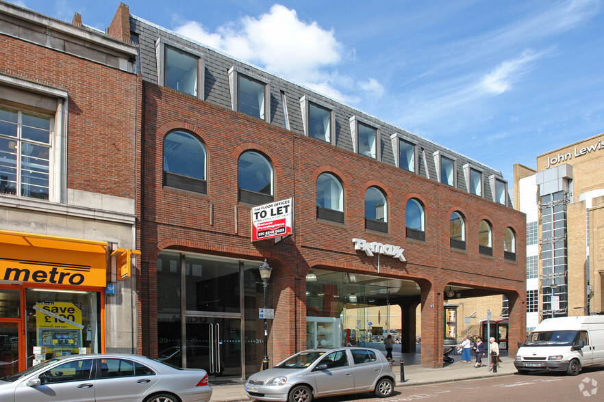 29 Thames St, Kingston Upon Thames for lease - Building Photo - Image 2 of 6