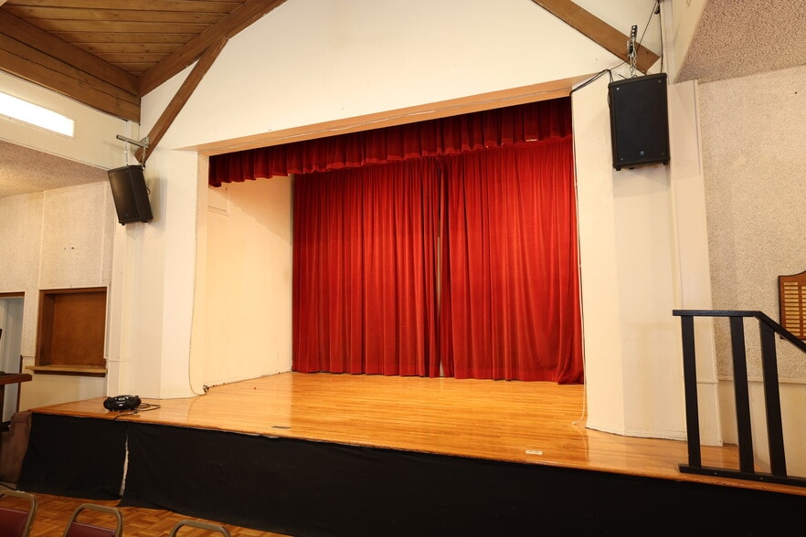 3927 Utah St, San Diego, CA for sale - Interior Photo - Image 3 of 5