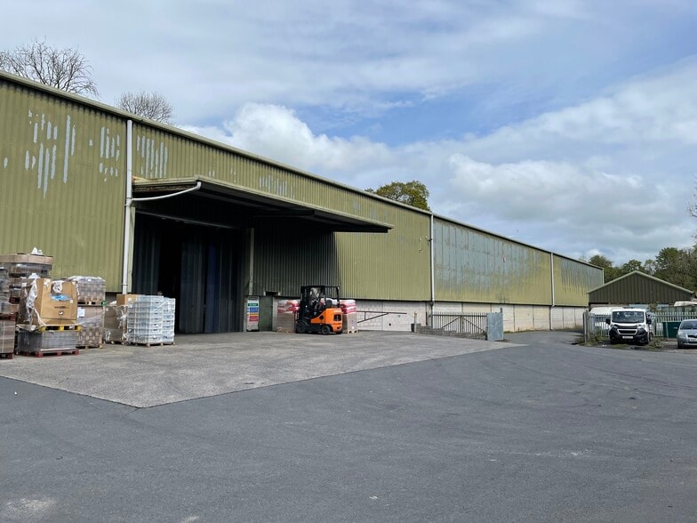 South Parade, Frome for lease - Building Photo - Image 2 of 6