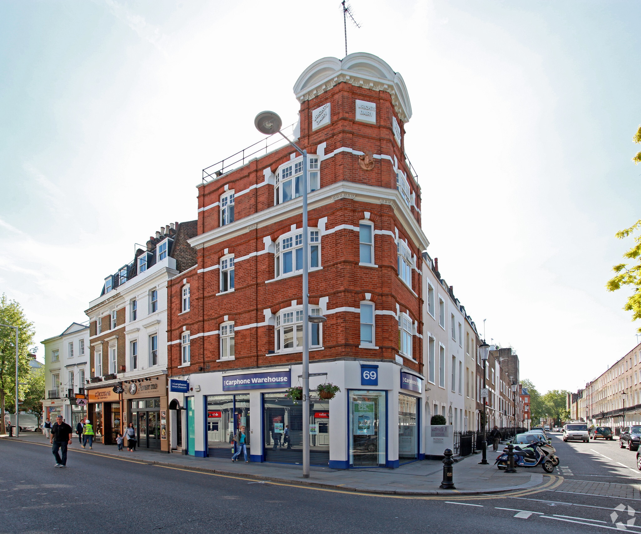 69 Kings Rd, London for sale Primary Photo- Image 1 of 1