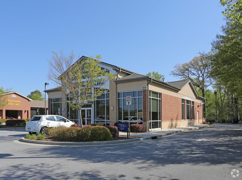 2920 N Druid Hills Rd NE, Atlanta, GA for lease - Building Photo - Image 2 of 7