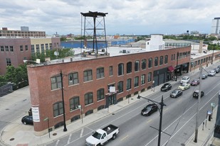 1000 N Halsted St, Chicago IL - Loft