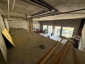 128 S Beach St, Daytona Beach, FL for lease Building Photo- Image 2 of 9