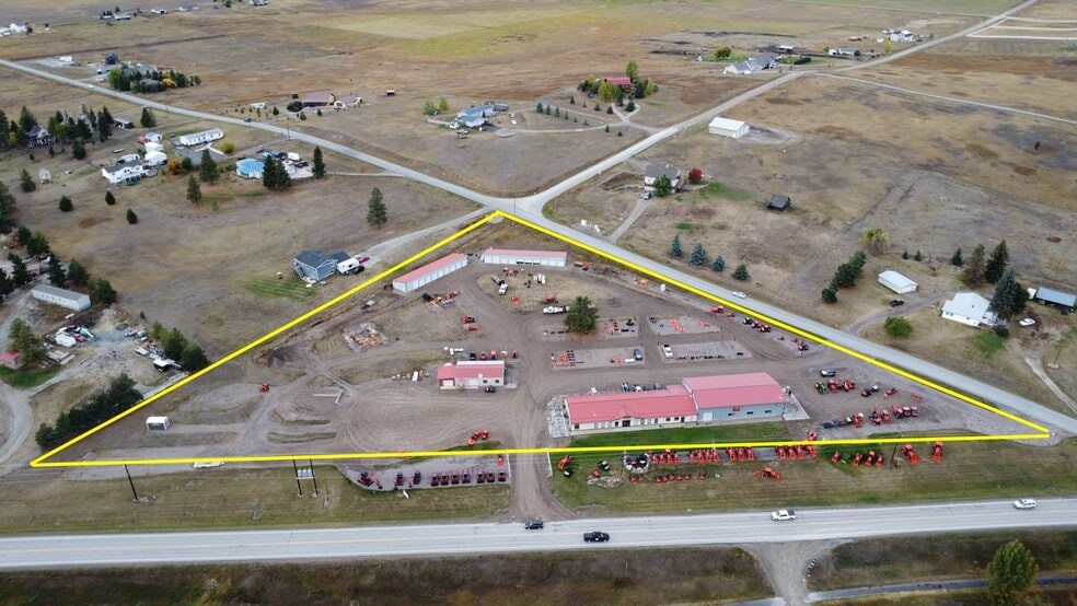 2765 US Highway 2 W, Kalispell, MT for sale - Primary Photo - Image 1 of 17