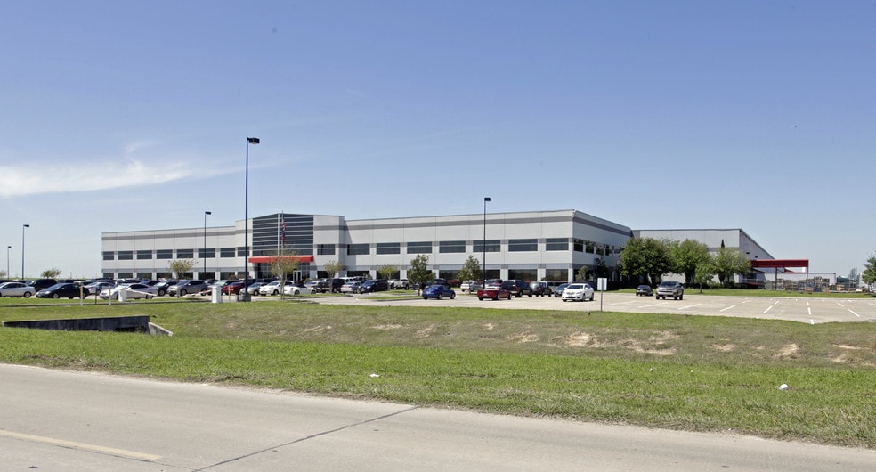 17939 Kieth Harrow Blvd Houston Tx 77084 www.loopnet.com