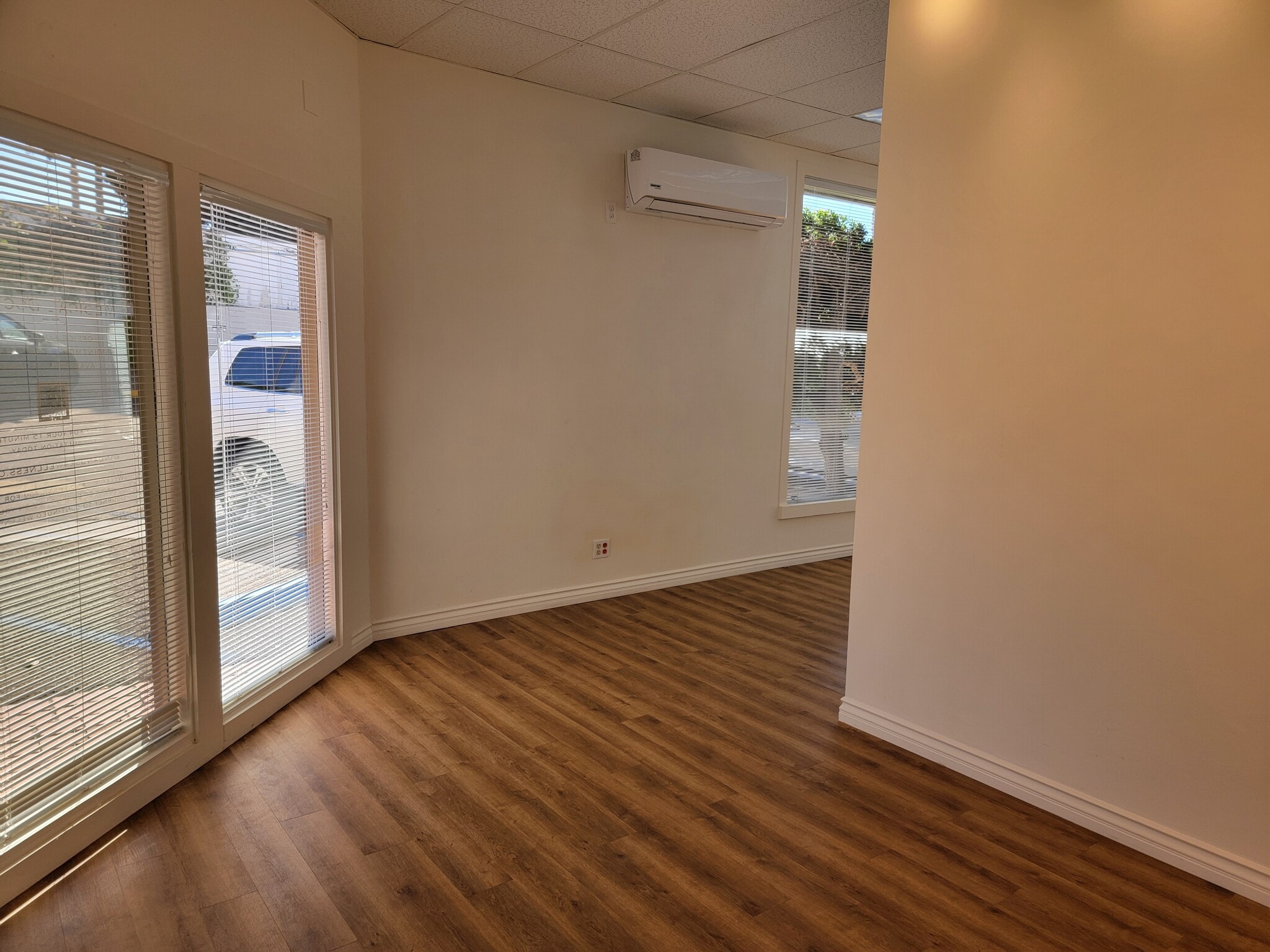 737 Pearl St, La Jolla, CA for lease Building Photo- Image 1 of 8