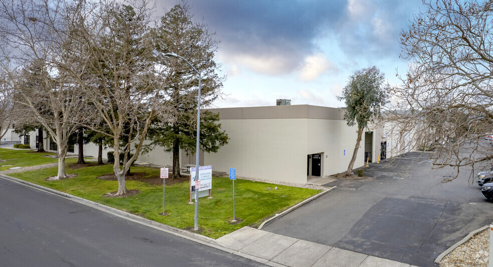 6800 Sierra Ct, Dublin, CA for lease - Building Photo - Image 2 of 7