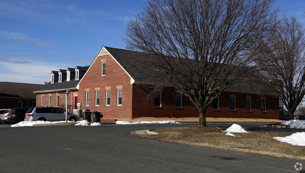 10411 Courthouse Rd, Spotsylvania, VA for lease - Building Photo - Image 2 of 3