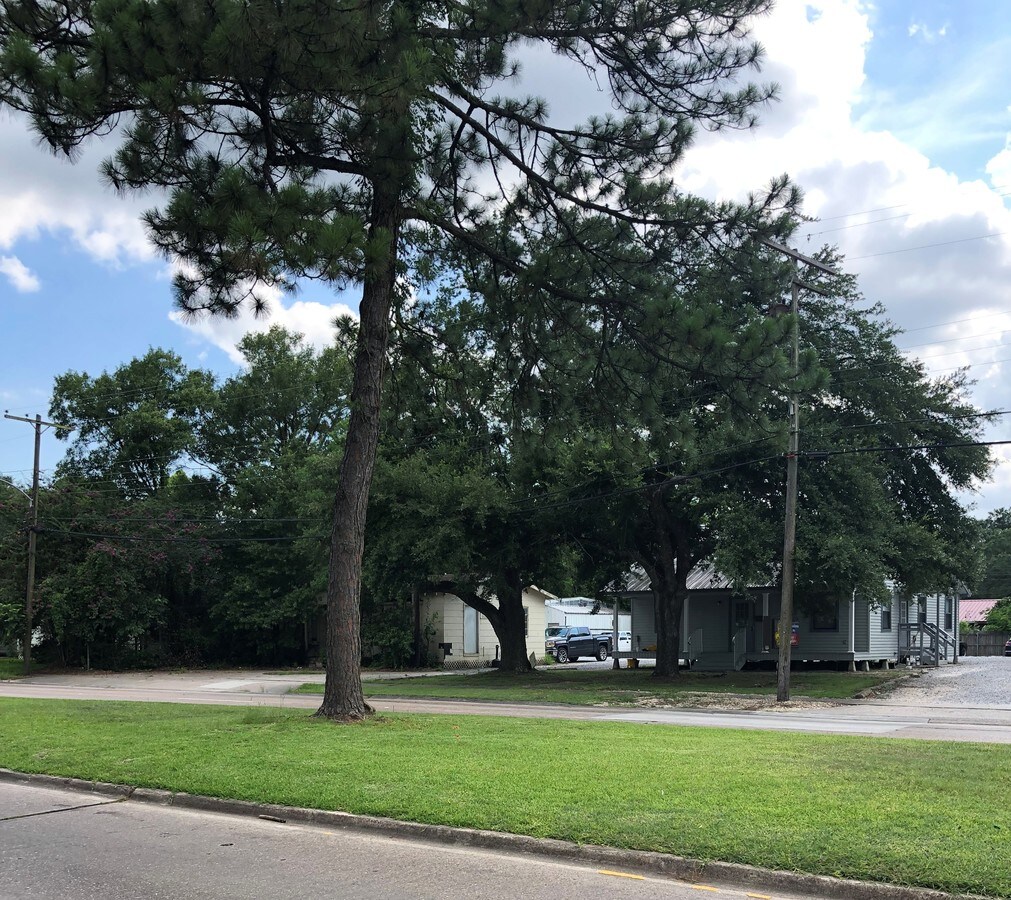 2808 Enterprise Blvd, Lake Charles, LA 70601