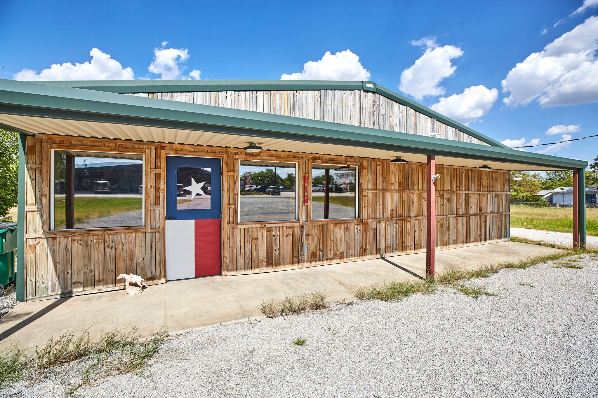 612 Chandler St, Blanco, TX 78606 612 Chandler Street