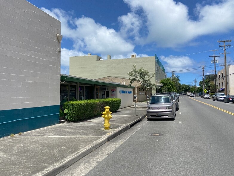420 Uluniu St, Kailua, HI for sale - Building Photo - Image 2 of 10