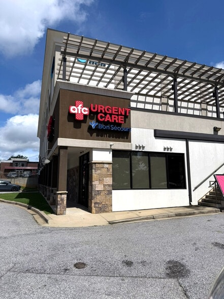 2709 Pelham Rd, Greenville, SC for lease - Building Photo - Image 2 of 2