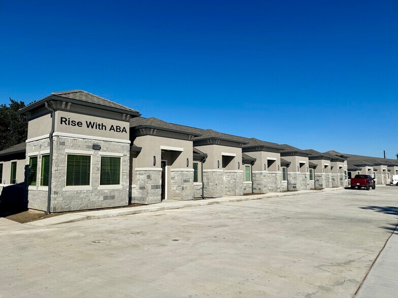 17840 Mound Rd, Cypress, TX 77433 Building 17840