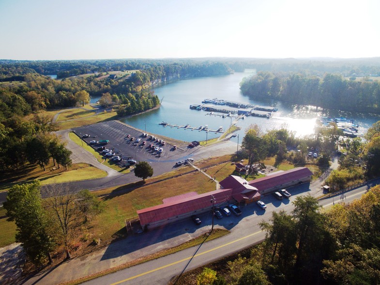 14088 Peonia Rd, Clarkson, KY for sale - Building Photo - Image 1 of 1