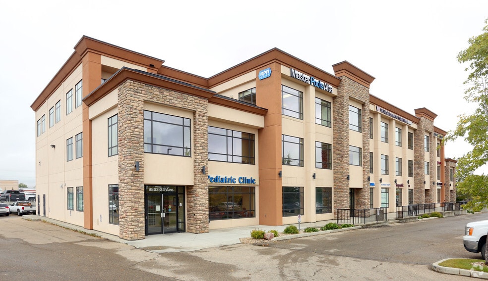 9803-9815 34 Ave NW, Edmonton, AB for lease - Primary Photo - Image 1 of 3
