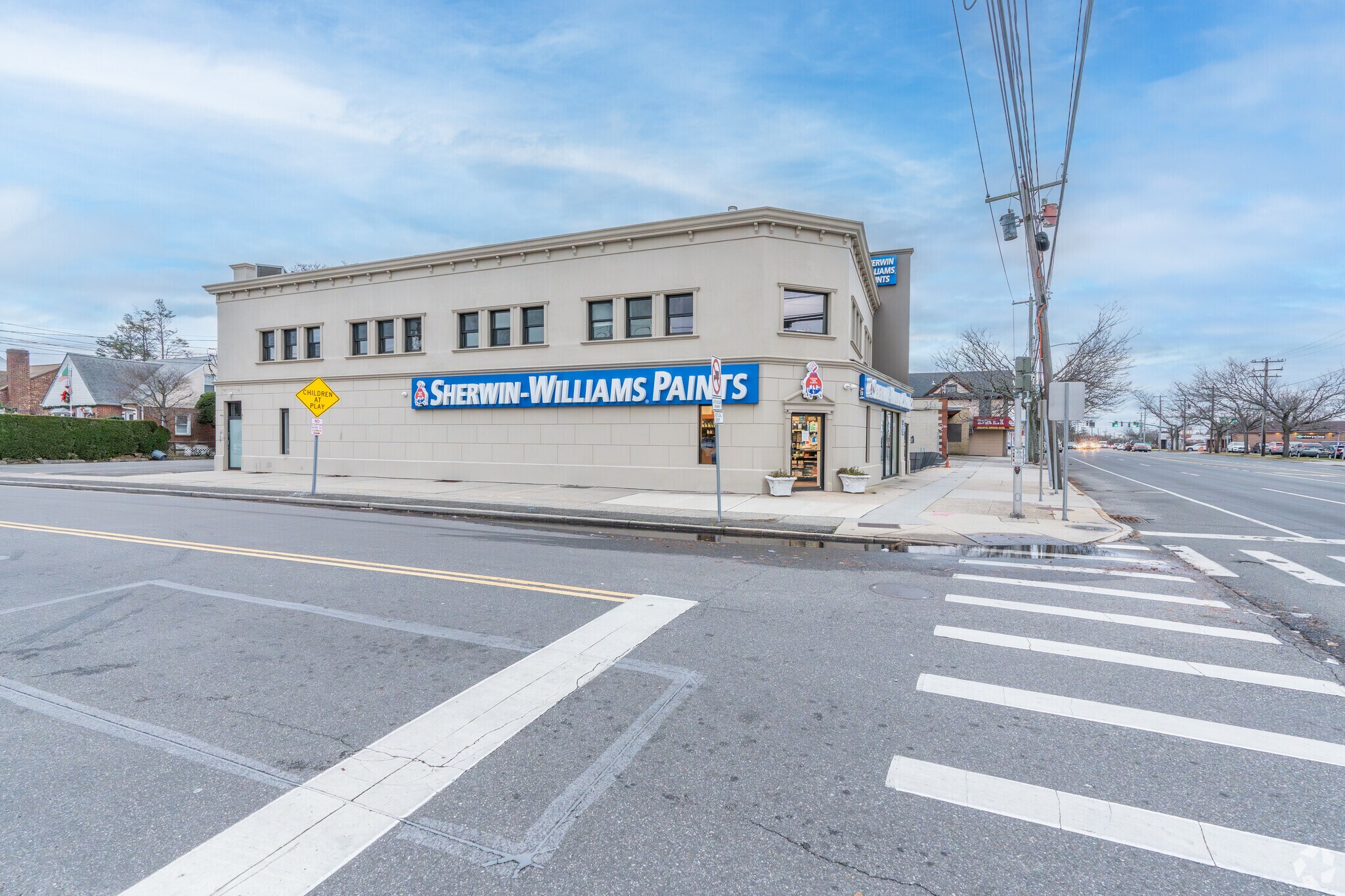 329 Hempstead Tpke, West Hempstead, NY for sale Primary Photo- Image 1 of 1