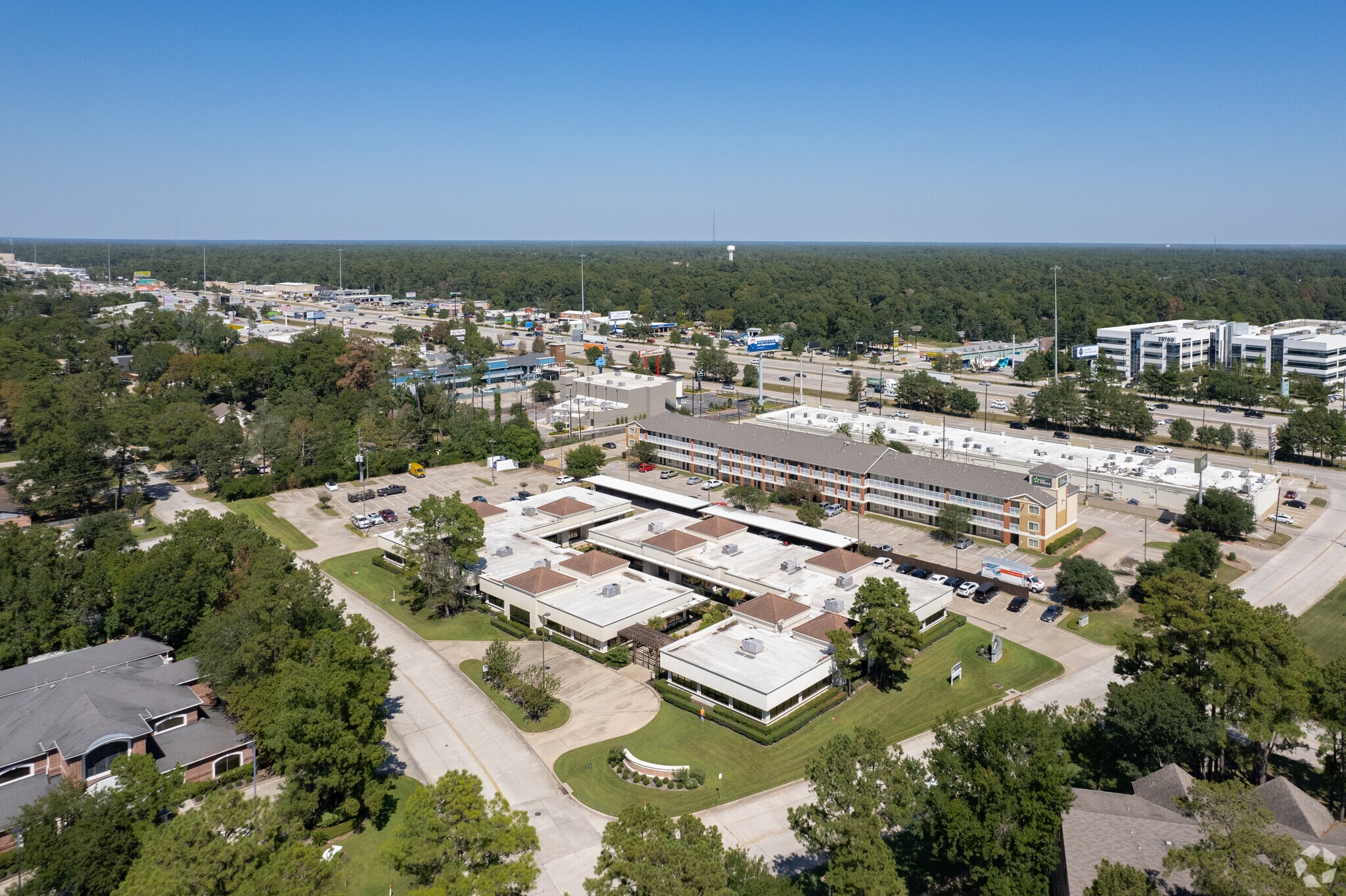 200 Valleywood Dr, Spring, TX for lease Aerial- Image 1 of 11