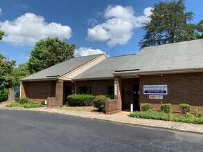 1038 X Ray Dr, Gastonia, NC for lease Building Photo- Image 2 of 9