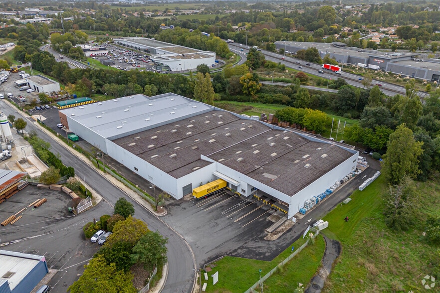 18 Rue André-Marie Ampère, Carbon-Blanc for lease - Aerial - Image 3 of 3