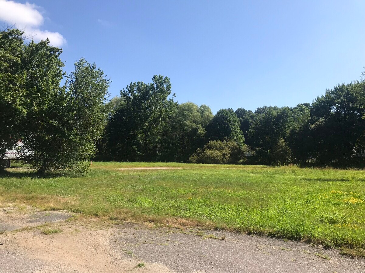 1556 Wolcott Rd, Wolcott, CT 06716 1556 Wolcott rd Redevelopment