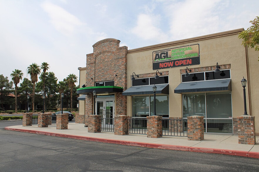 9470 W Sahara Ave, Las Vegas, NV for lease - Building Photo - Image 2 of 10