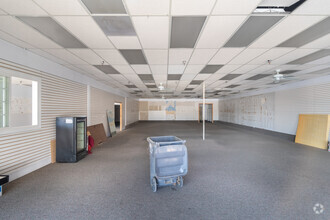 1915-1989 W Avenue L, Lancaster, CA for lease Interior Photo- Image 1 of 1