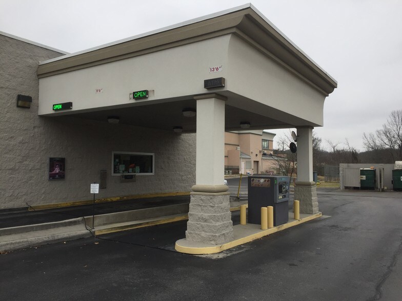 952972 Dolly Parton Pky, Sevierville, TN 37862