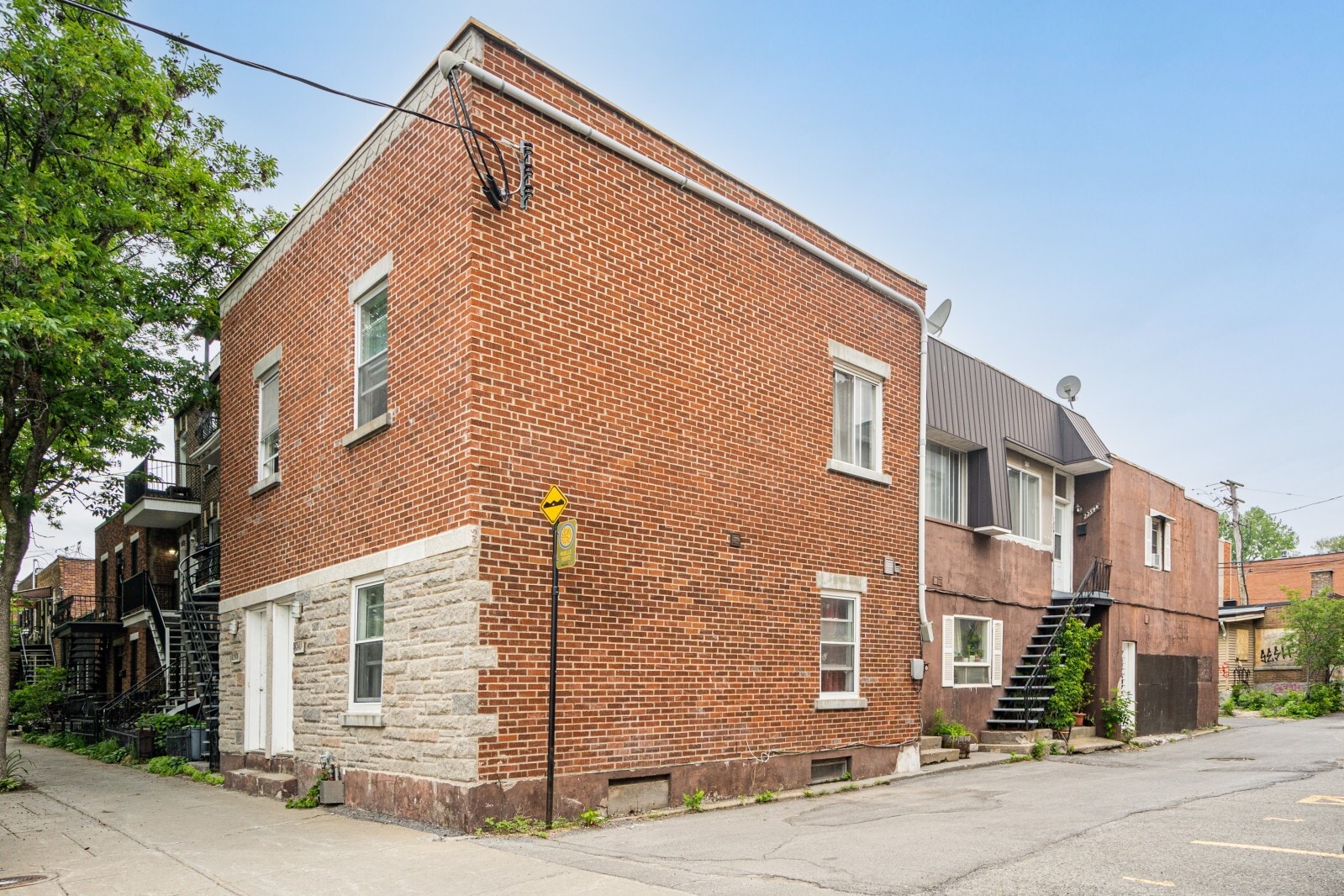 2259A-2263 Rue Wurtele, Montréal, QC for sale Primary Photo- Image 1 of 1