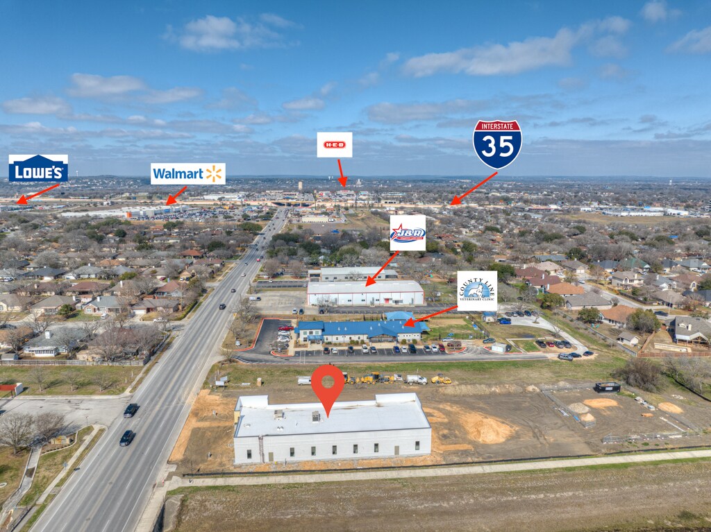 1705 S Walnut Ave, New Braunfels, TX for sale Building Photo- Image 1 of 1