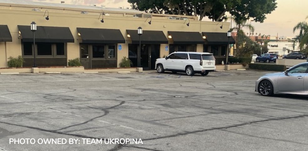 445 S Fair Oaks Ave, Pasadena, CA for lease - Building Photo - Image 2 of 5