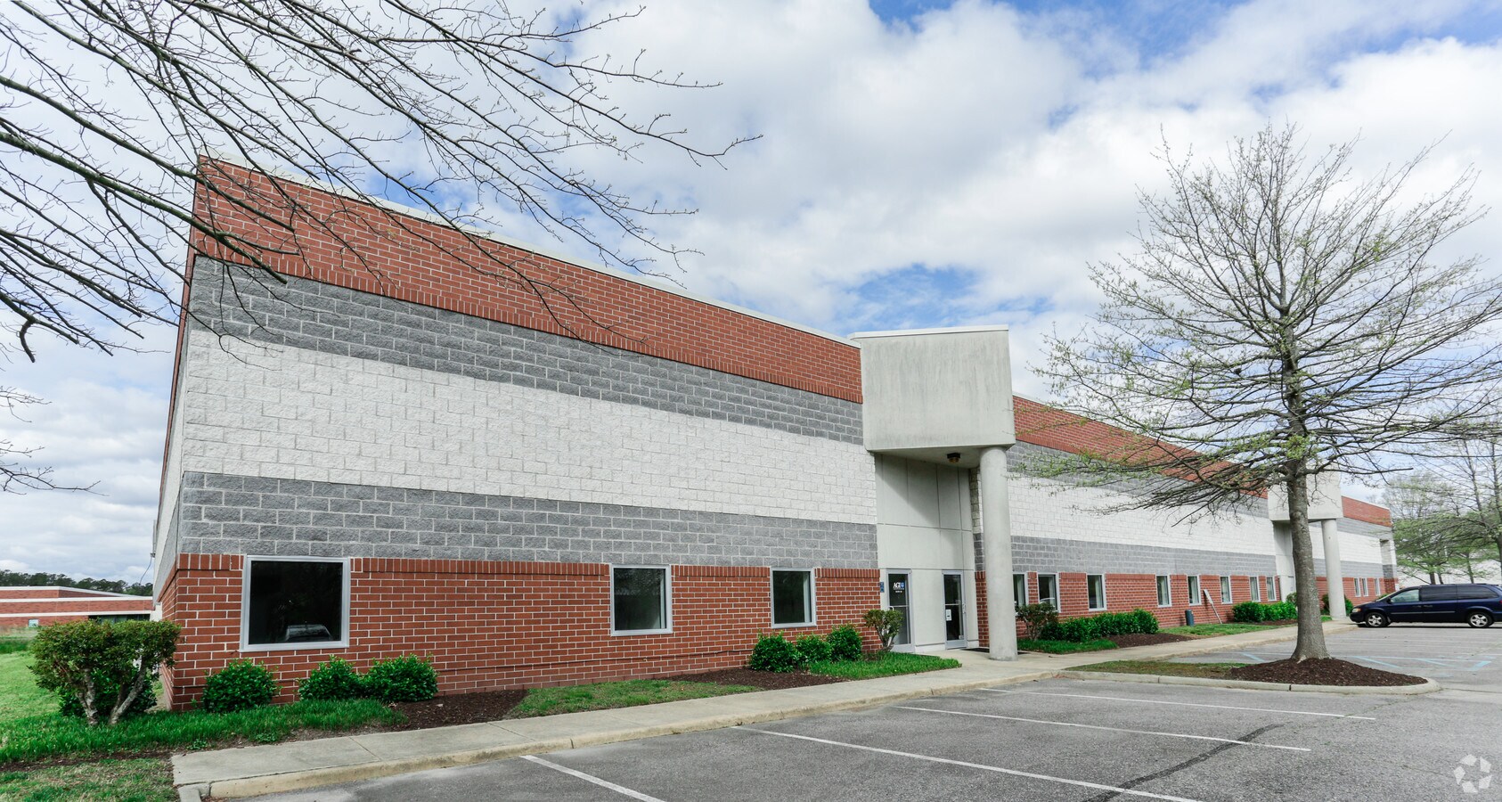 2601 Reliance Dr, Virginia Beach, VA 23452