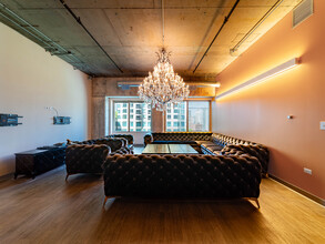 350 N LaSalle St, Chicago, IL for lease Interior Photo- Image 2 of 5