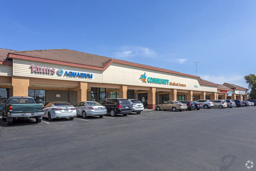 8142 West Ln, Stockton, CA for lease - Building Photo - Image 2 of 8