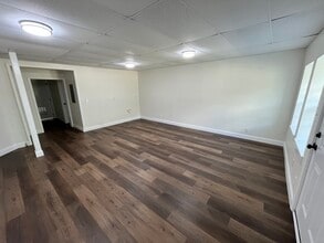 697 Rhea County Hwy, Dayton, TN for lease Interior Photo- Image 2 of 7
