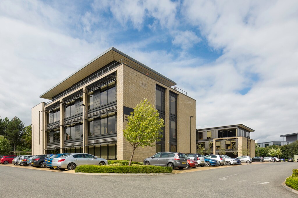 1 Seebeck Pl, Milton Keynes for lease Building Photo- Image 1 of 8